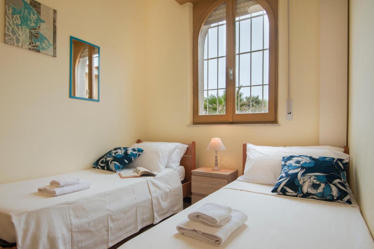 Villa Horus San Giovanni Sinis - Villa Sul Mare Con Grande Giardino Privato ซาน จิโอวานนิ ดิ ซินิส ภายนอก รูปภาพ