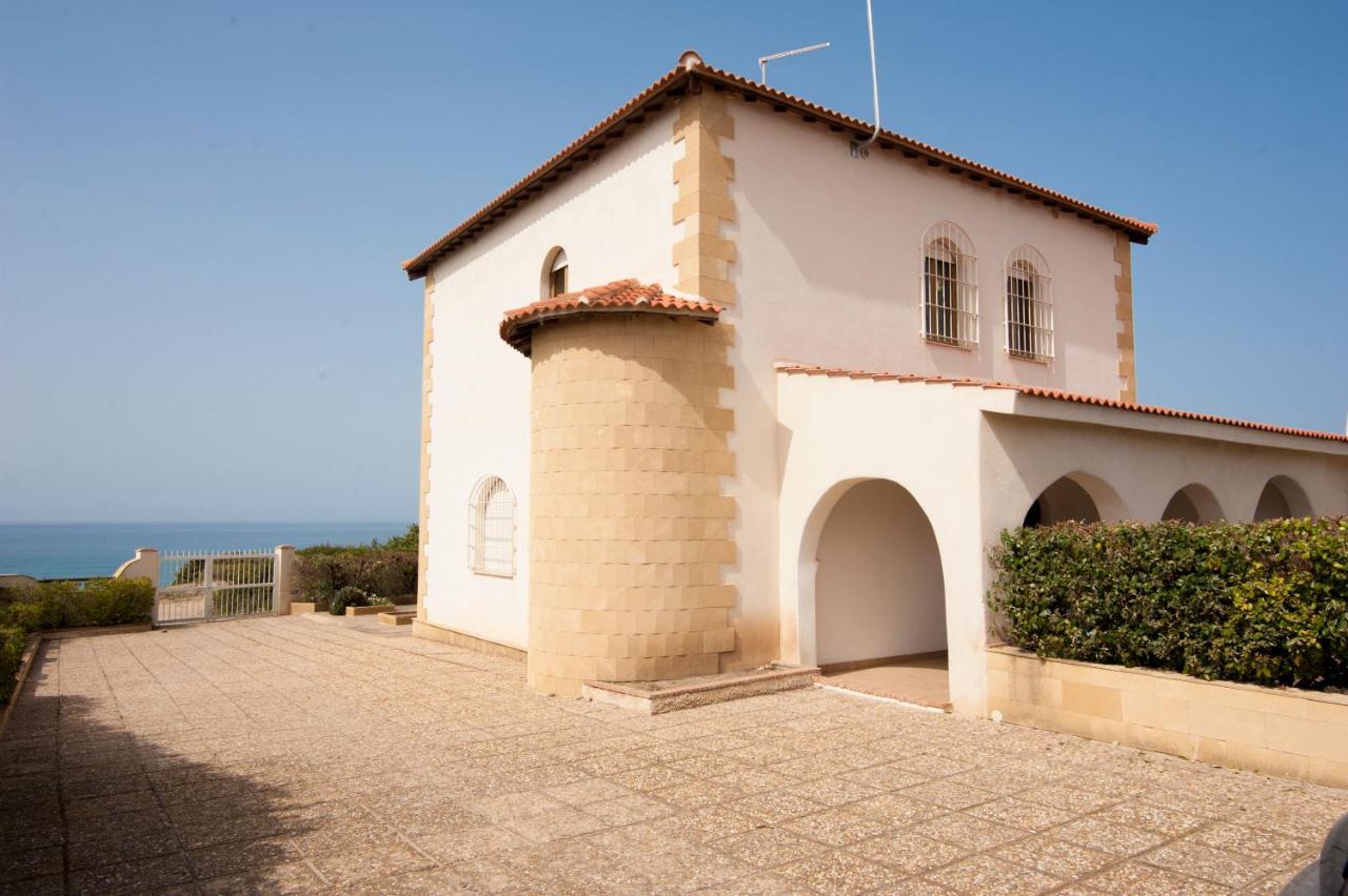 Villa Horus San Giovanni Sinis - Villa Sul Mare Con Grande Giardino Privato ซาน จิโอวานนิ ดิ ซินิส ภายนอก รูปภาพ